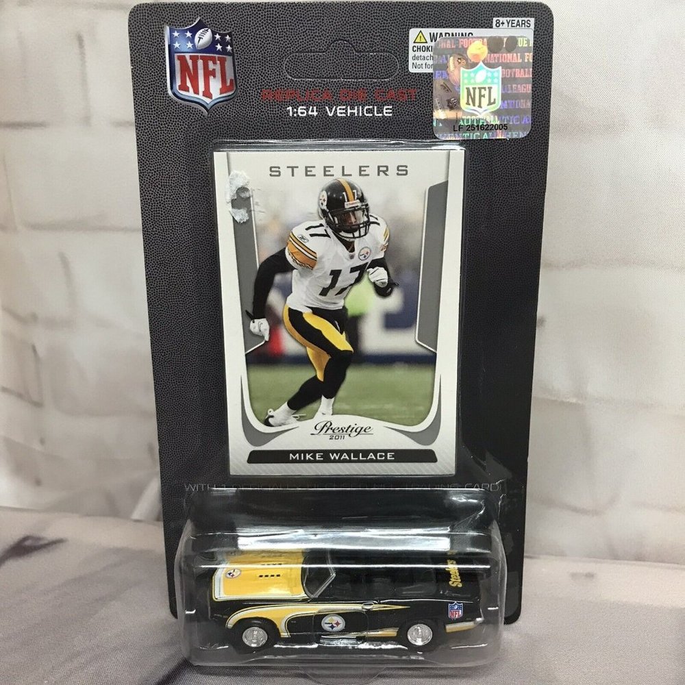 Pittsburgh Steelers Die Cast Car 1:64 Camaro Prestige 2011 Mike Wallace Card